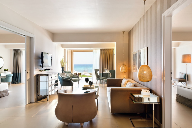 Tiara Holidays - Sani Beach - two bedroom family suite beachfront